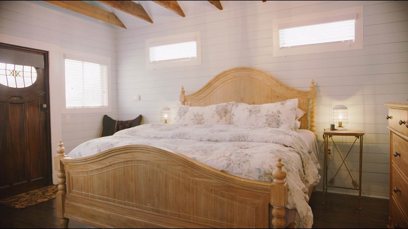 Bedroom with a large bed