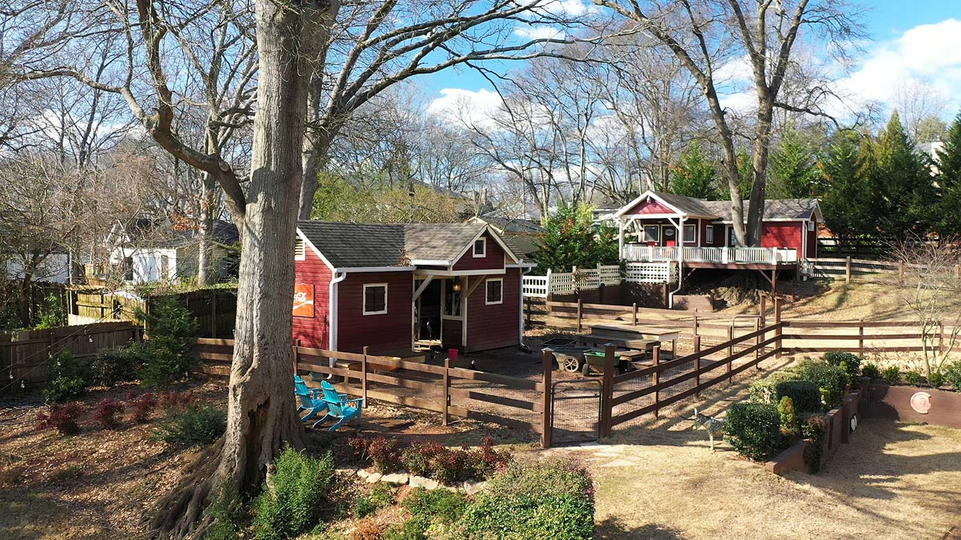 Garden with two small houses